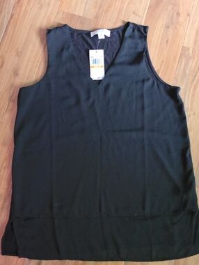 Michael Kors Black Sleeveless V-Neck Top
